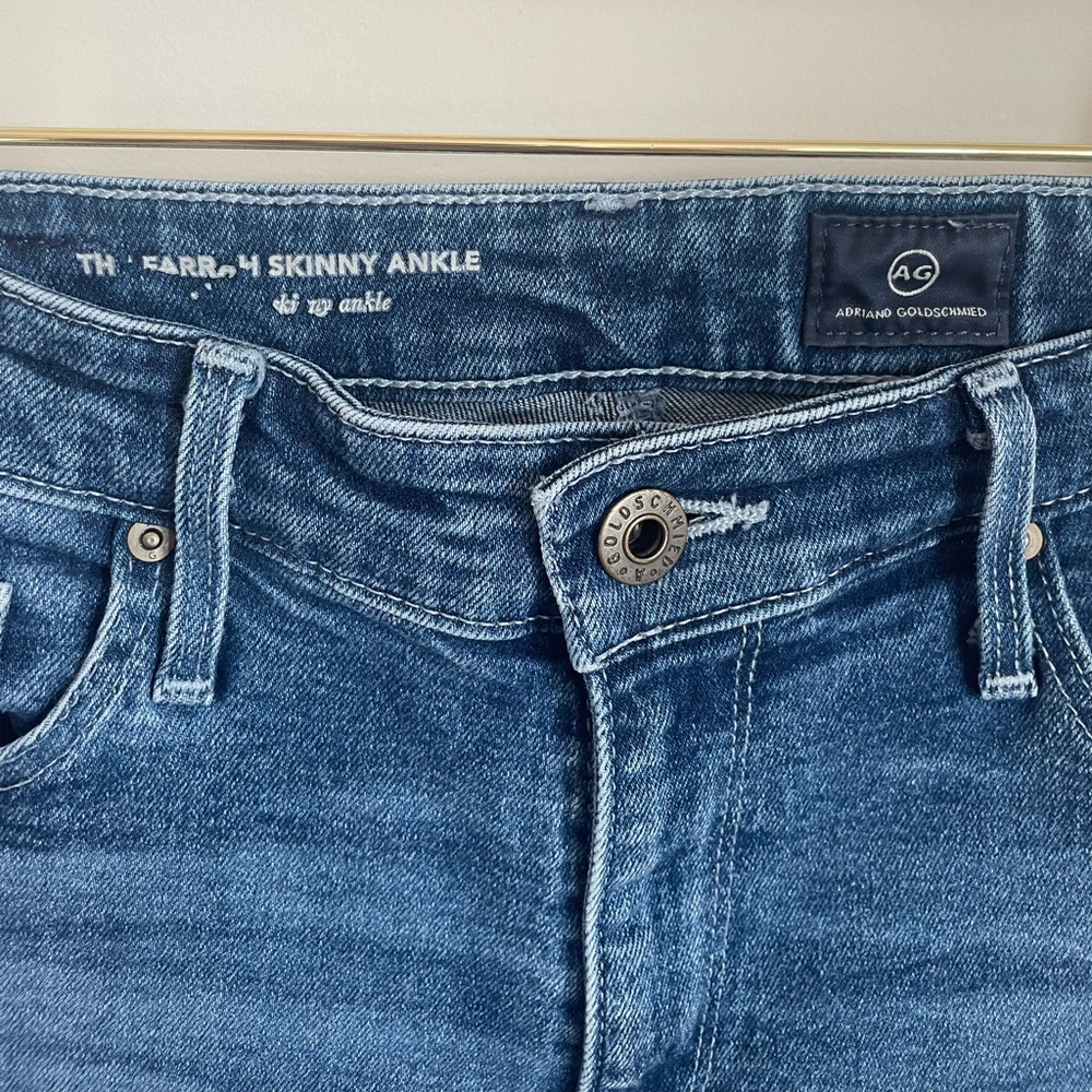 Ag Adriano Goldschmied “The Farrah" Skinny Ankle w/ Raw Hem (Size: 27R) - Picture 4 of 6